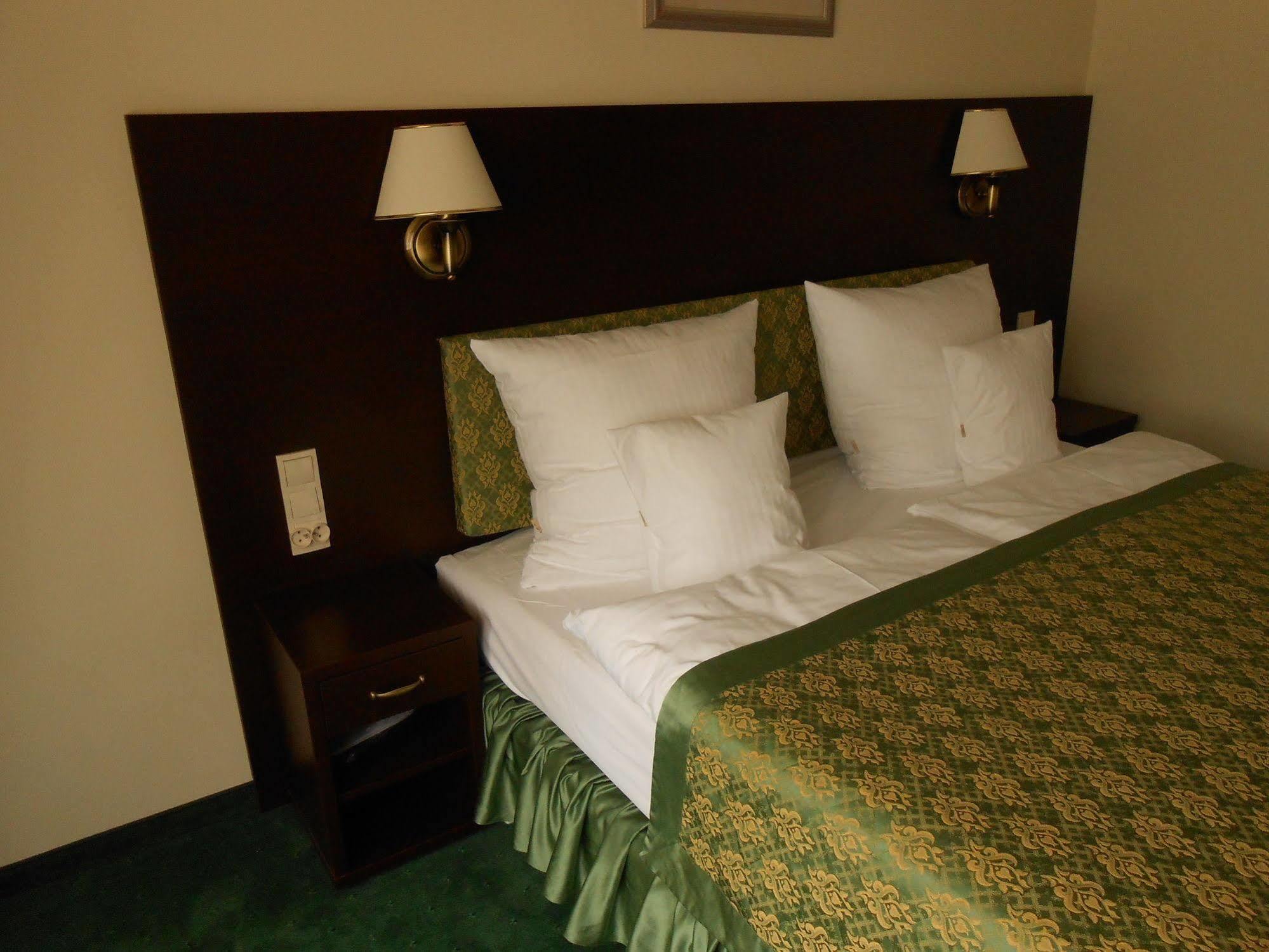 Hotel Koch Ketrzyn Ngoại thất bức ảnh